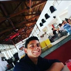 Meet your Posher, Jeffer